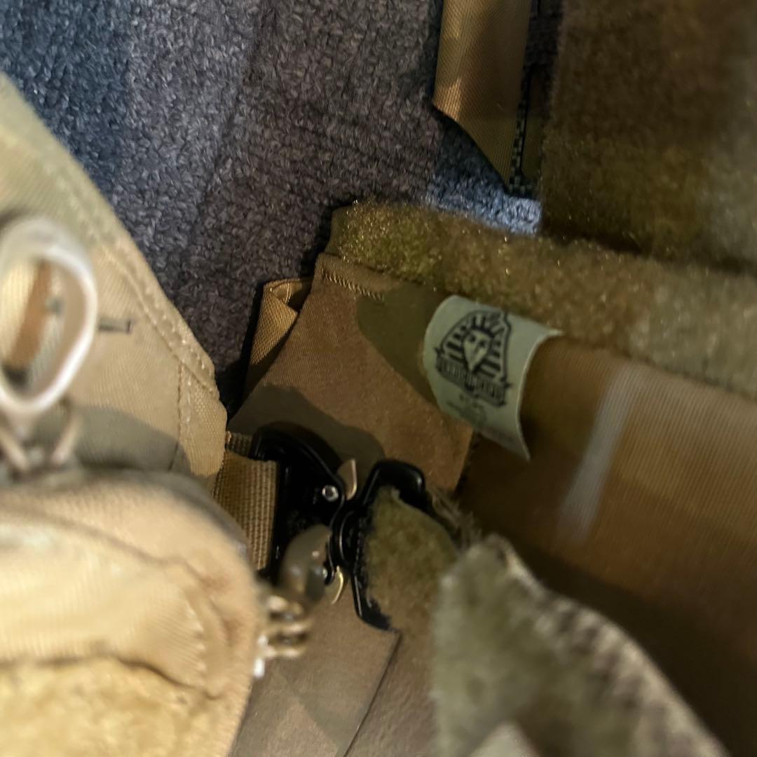 全て実物 FERRO CONCEPTS プレートキャリア セット