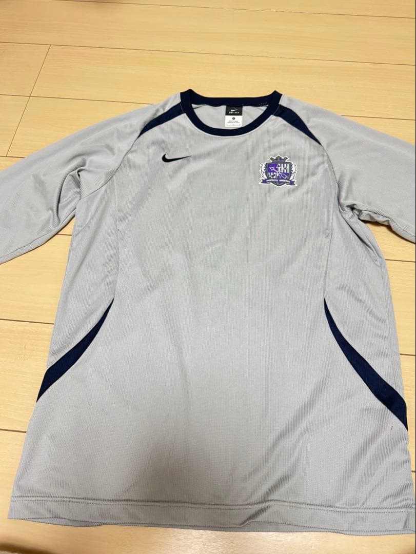 サンフレッチェ広島　サンフレ　サンフレユース　練習着　NIKE ナイキ