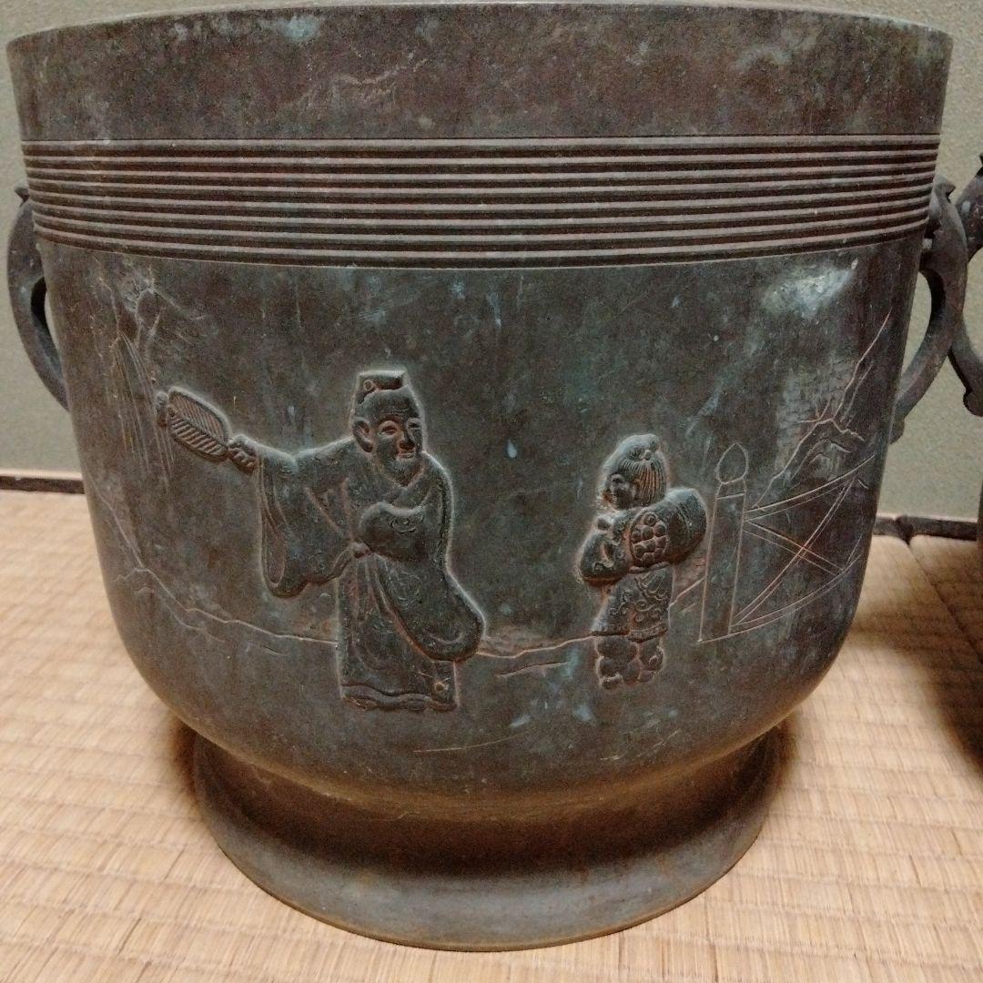 火鉢 伝統的なデザイン　レトロ　骨董