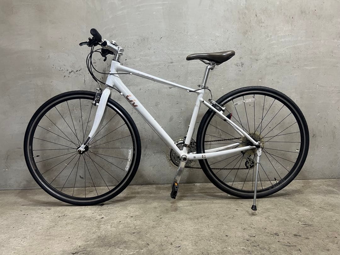 クロスバイク　GIANT ESCAPE R3 ジャイアントエスケープR3 Liv