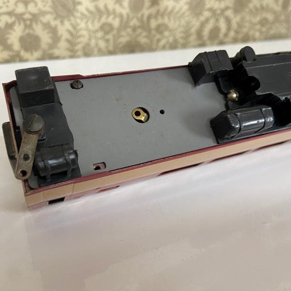 Y【ジャンク品】鉄道模型 キハ80 60 汚れ、破損・欠品あり 部品取り s