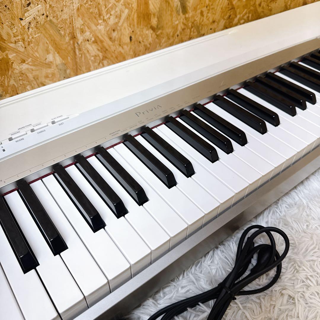 CASIO privia プリヴィア PX-130WE 電子ピアノ カシオ