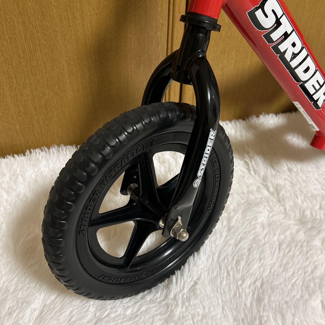 ✨極美品✨ストライダー12インチ レッド 赤色 スポーツモデル 日本正規品