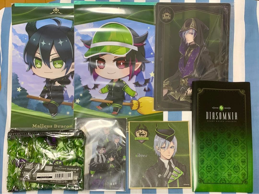 ディアソムニア寮 約150点 シルバー多め まとめ売り ツイステ ディズニー