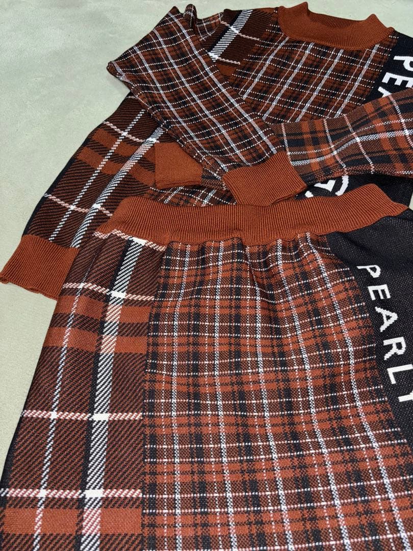 （超美品）パーリーゲイツ 、マルチチェック柄、ニット、セットアップ、サイズ0