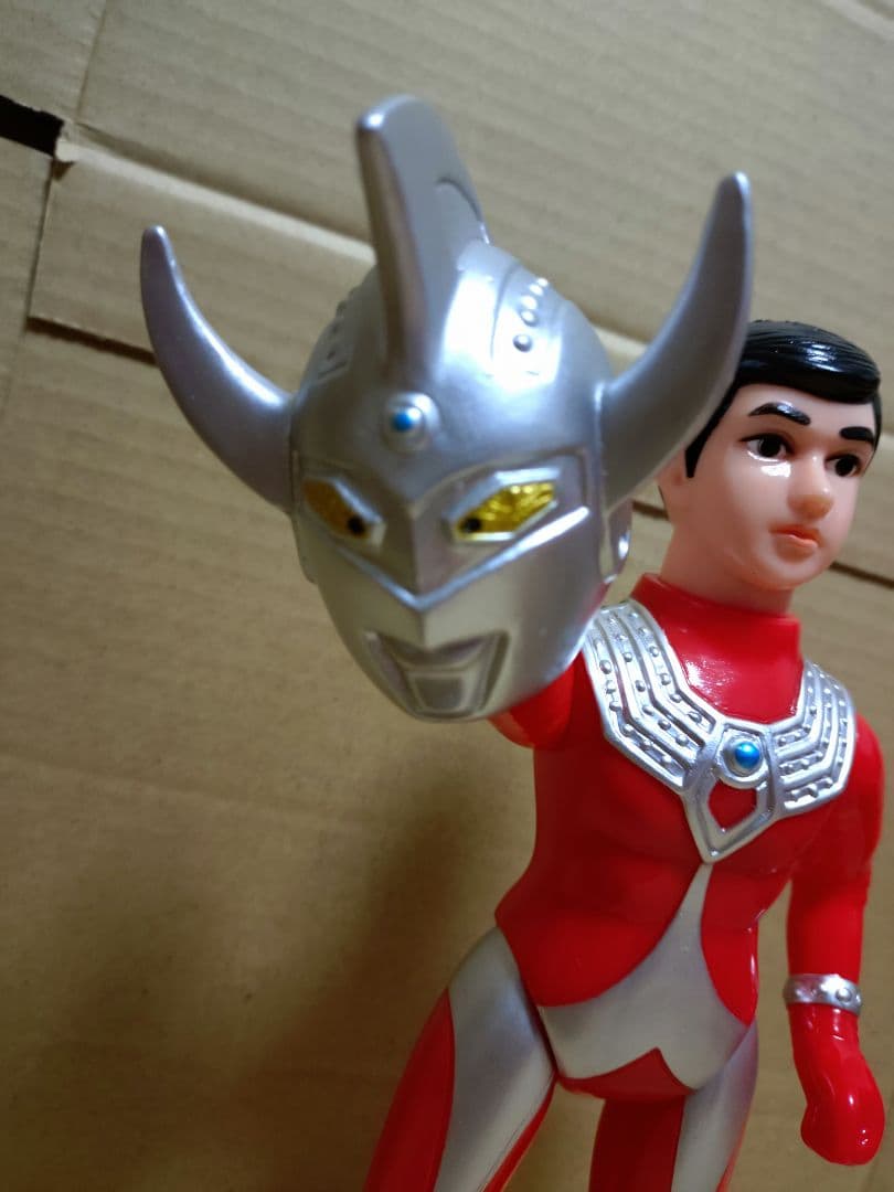 ブルマァク 復刻 マスク取れウルトラマンタロウ(シルバー) &大 セット ソフビ