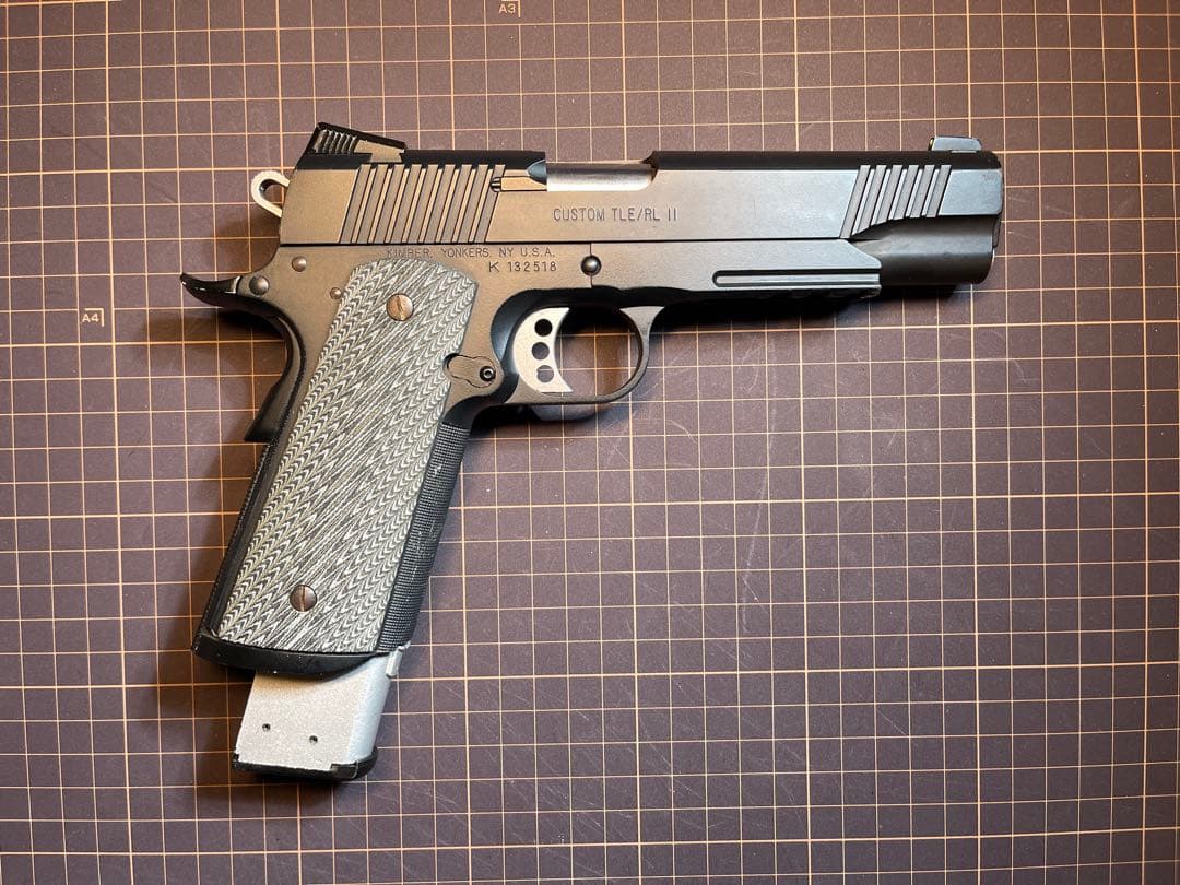 ウエスタンアームズ製　キンバーTLE/RL II