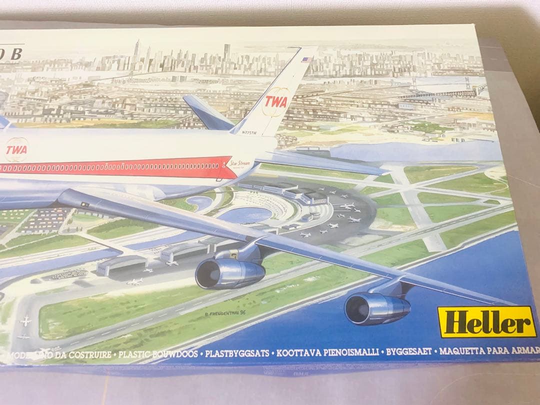 オスマンファントム‼️エレール１／７２ＴＷＡ航空Ｂ７０７－３００