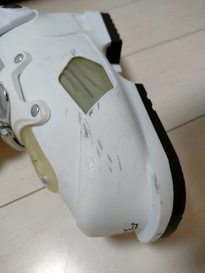 Salomon Focus W 23.5cm ホワイト　サロモン