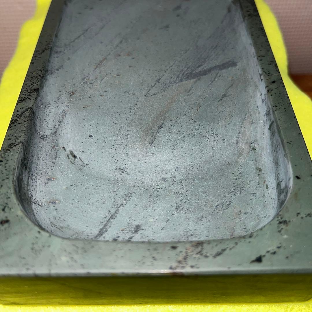 ⭕️中国緑端渓硯　長方研　石紋が綺麗　硯陰中彫り　洮河緑石　松花紅緑石　硯