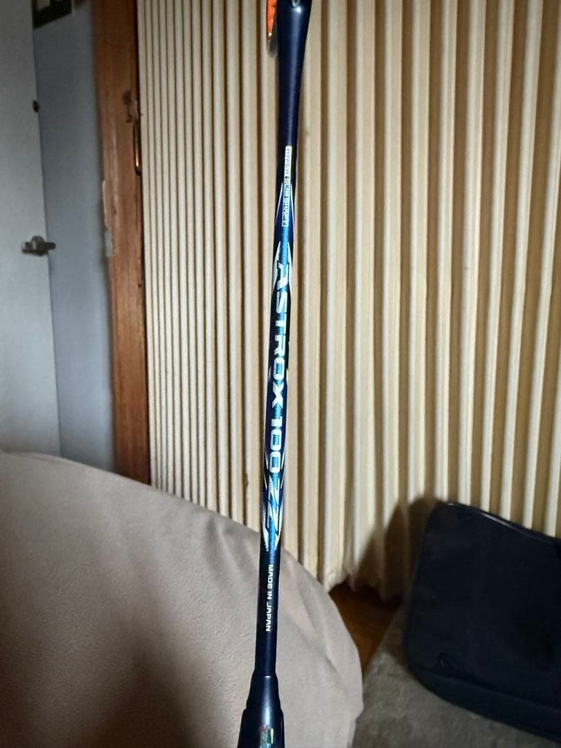 YONEX アストロクス100zz 4u5 ダークネイビー　廃盤　希少