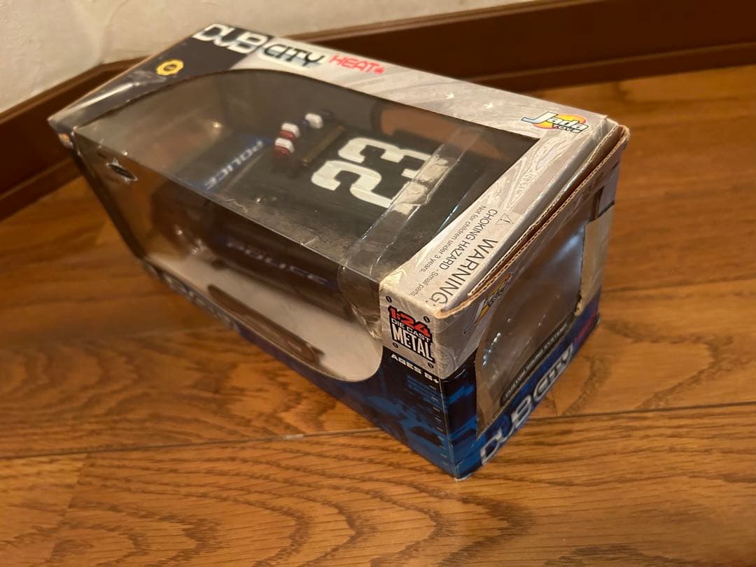 2002 CADILLAC ESCALADE 1／24