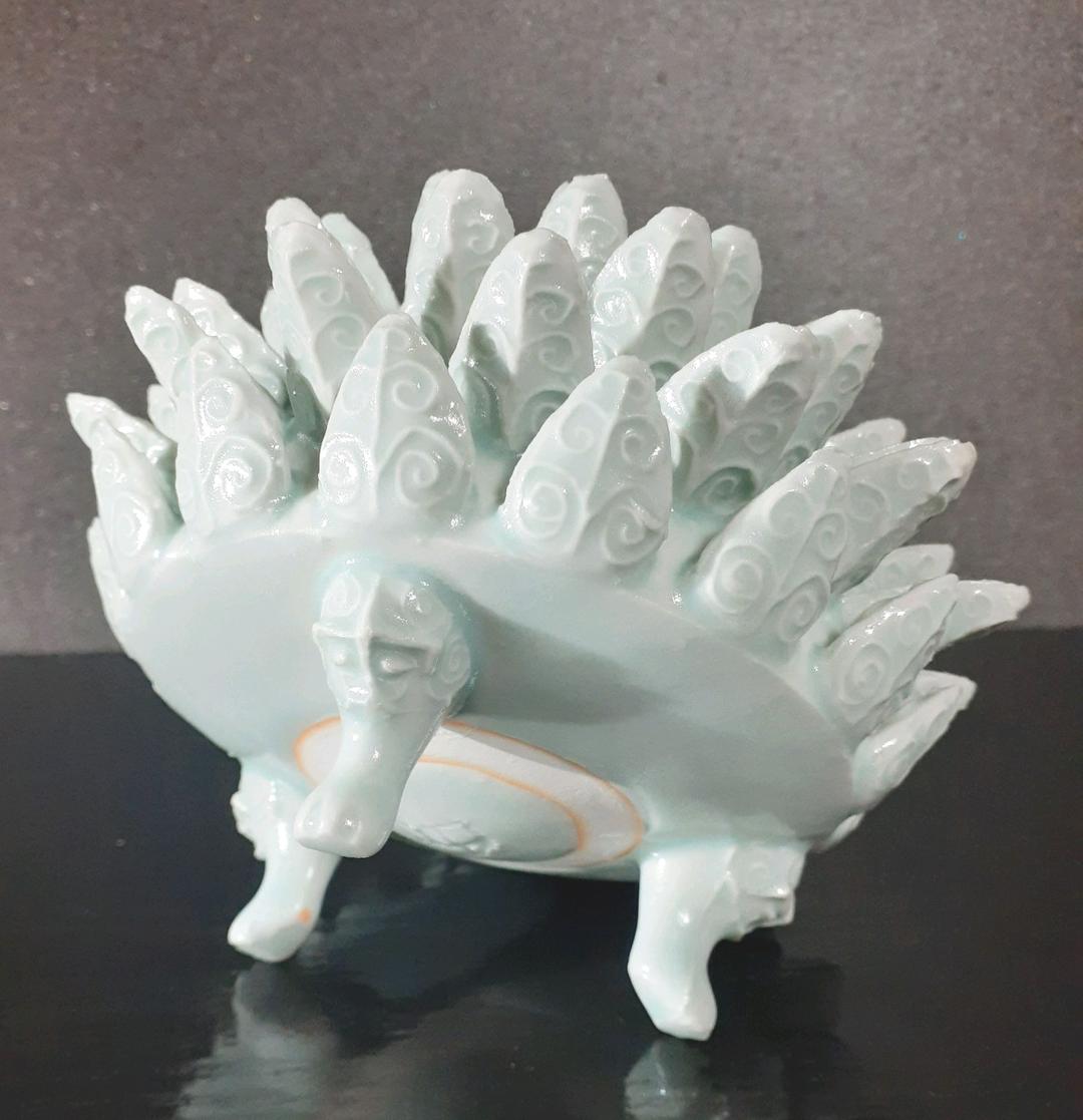 京焼　清水焼　名工　【吉川充】造　青白磁　獣足　香器　香炉　個展出品作品