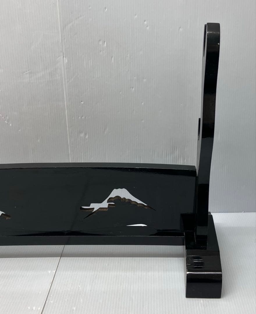 【 刀置き/刀掛け/木製 】透かし　置物 コレクション アンティーク 趣味