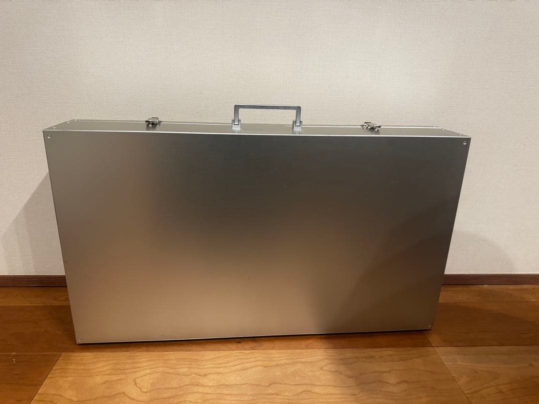 ソウメイアタッシュケース　空箱