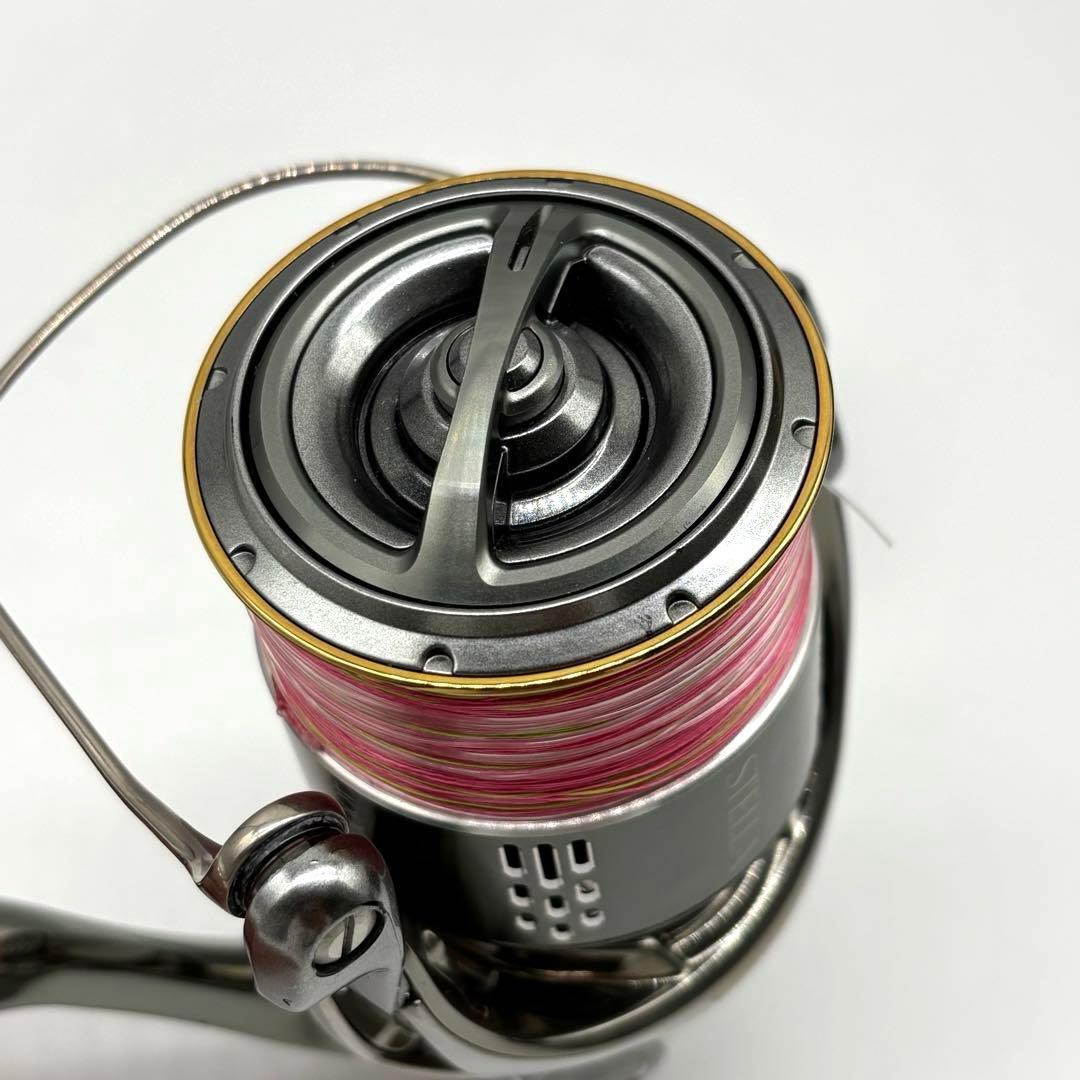 美品✨ 18 ステラ 4000MHG シマノ リール 釣具 フィッシング