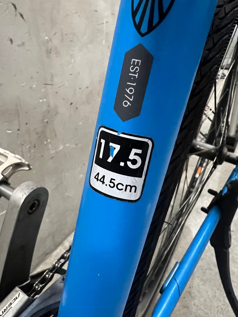 クロスバイク　トレック　FX 7.4 TREK アルミ