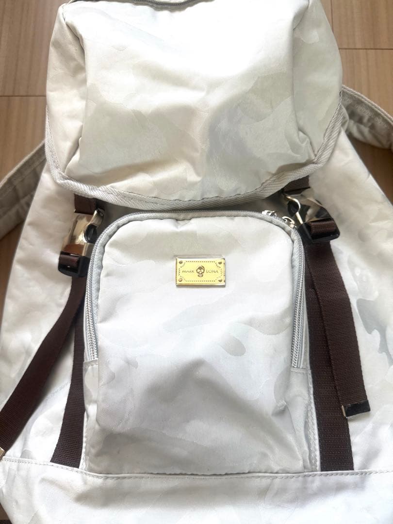 マーク＆ロナバック