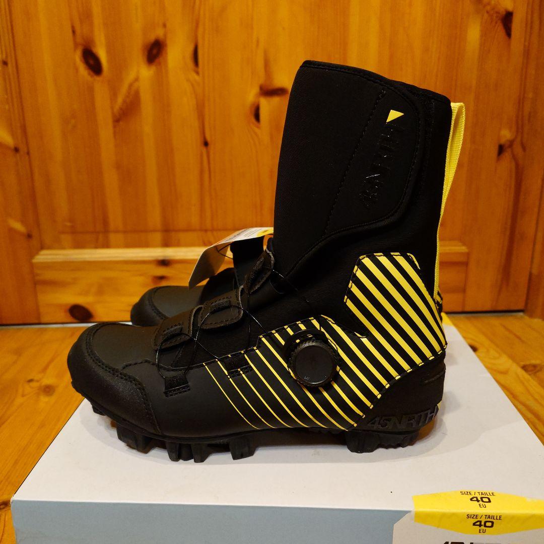 45NRTH Ragnarök Tall 40 EU 防水サイクリングブーツ