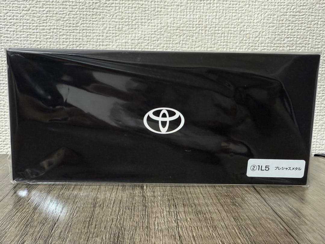 トヨタ 新型ヴェルファイア ミニカー 非売品