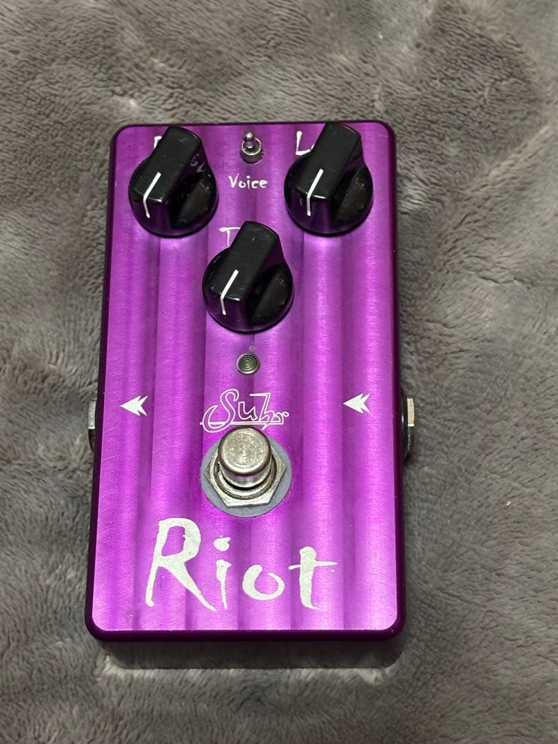 ギター Suhr Riot