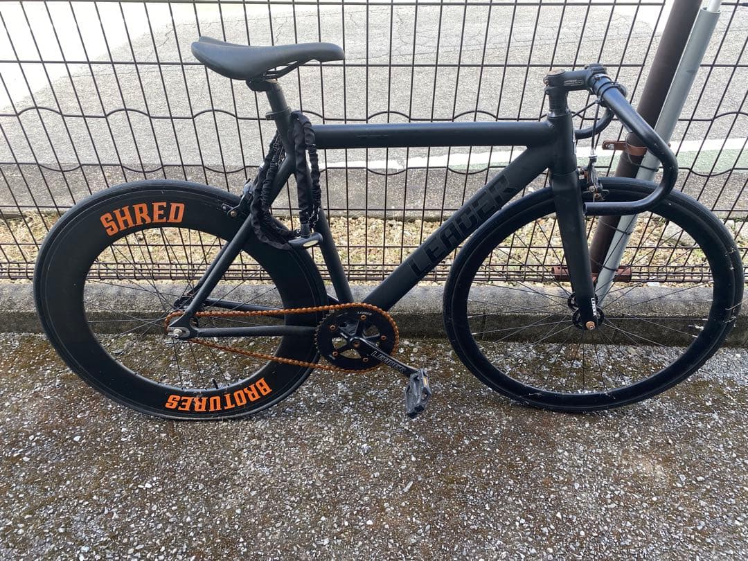 ブラック ピストバイク シングルスピード