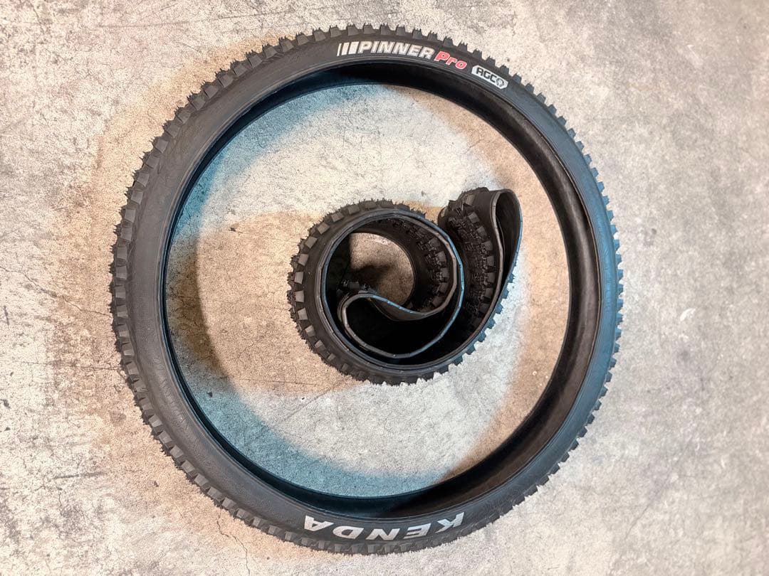 KENDA PINNER Pro クリンチャータイヤ2本セット