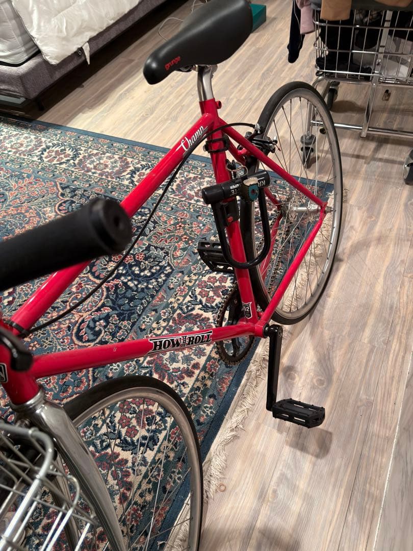 HOW I ROLL 赤　固定ギア