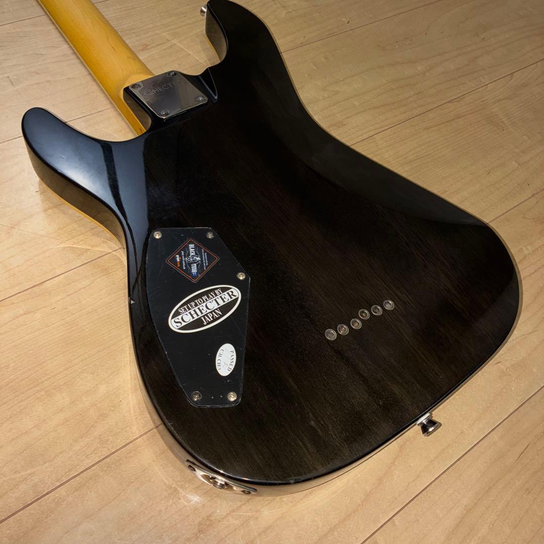 エレキギターSCHECTER OMEN EXTREME6シリーズ美品！