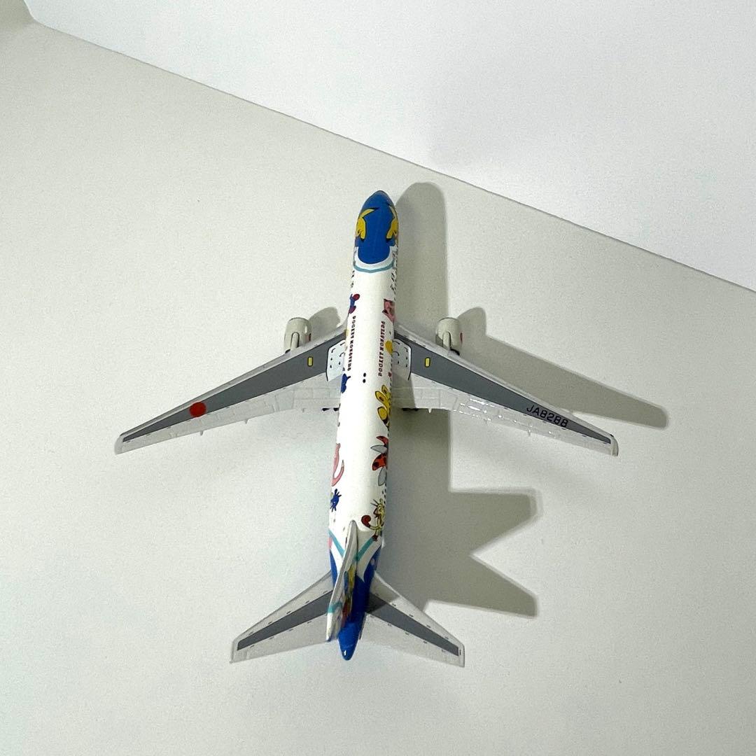 箱あり全日本ボーイング767-381ポケモン塗装ジェットダイキャスト模型