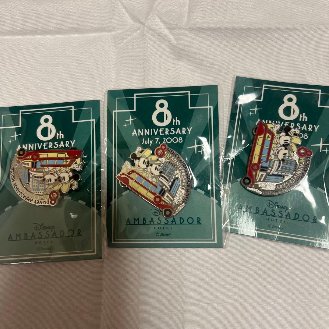 東京ディズニーリゾート 8周年記念 ピンバッジセット
