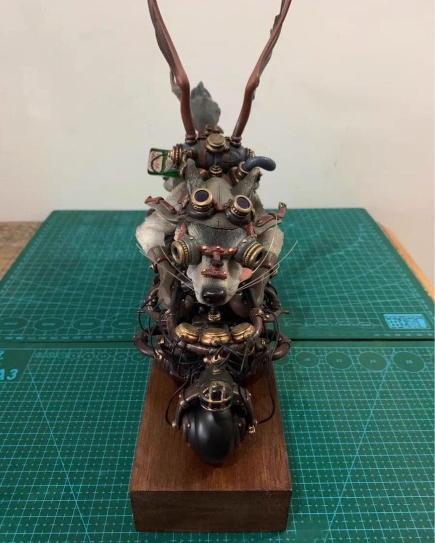 デザイナーズトイ 鎌田光司 狼の機関車 通常版 トレトイフィギュア