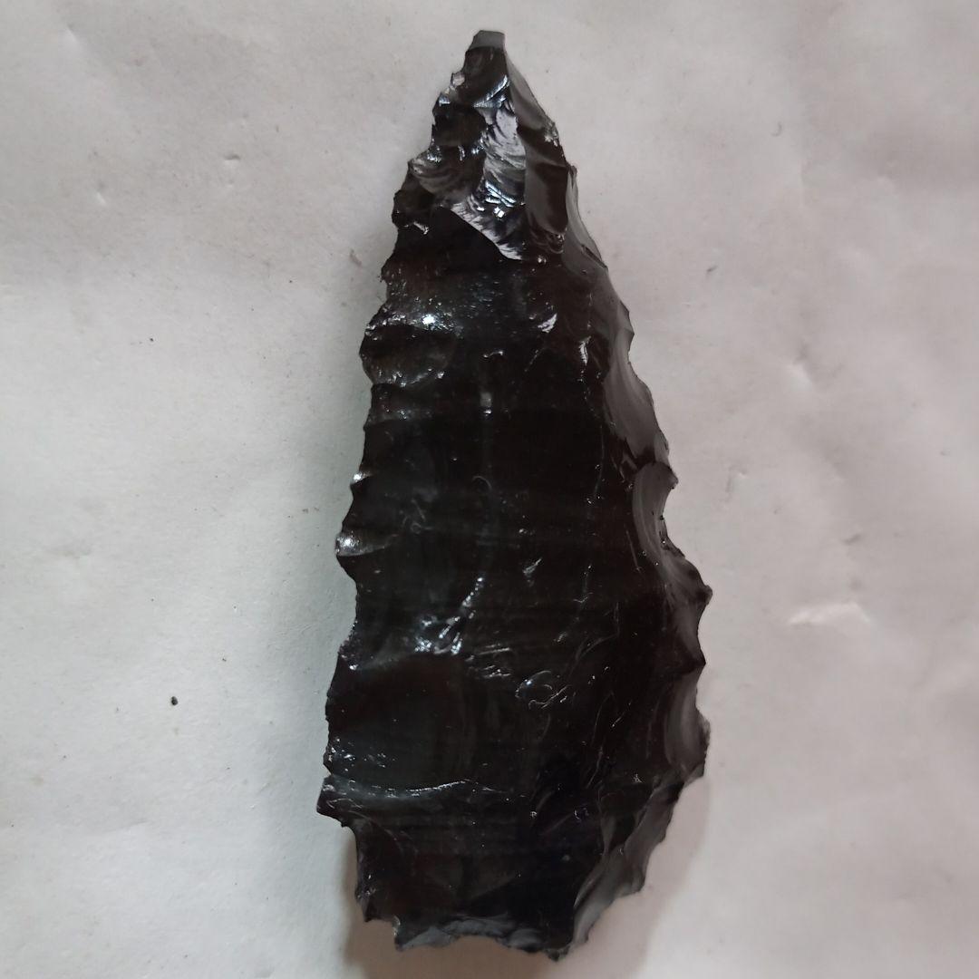 旧 石器 模写 267 石槍 黒曜石　　サンプル