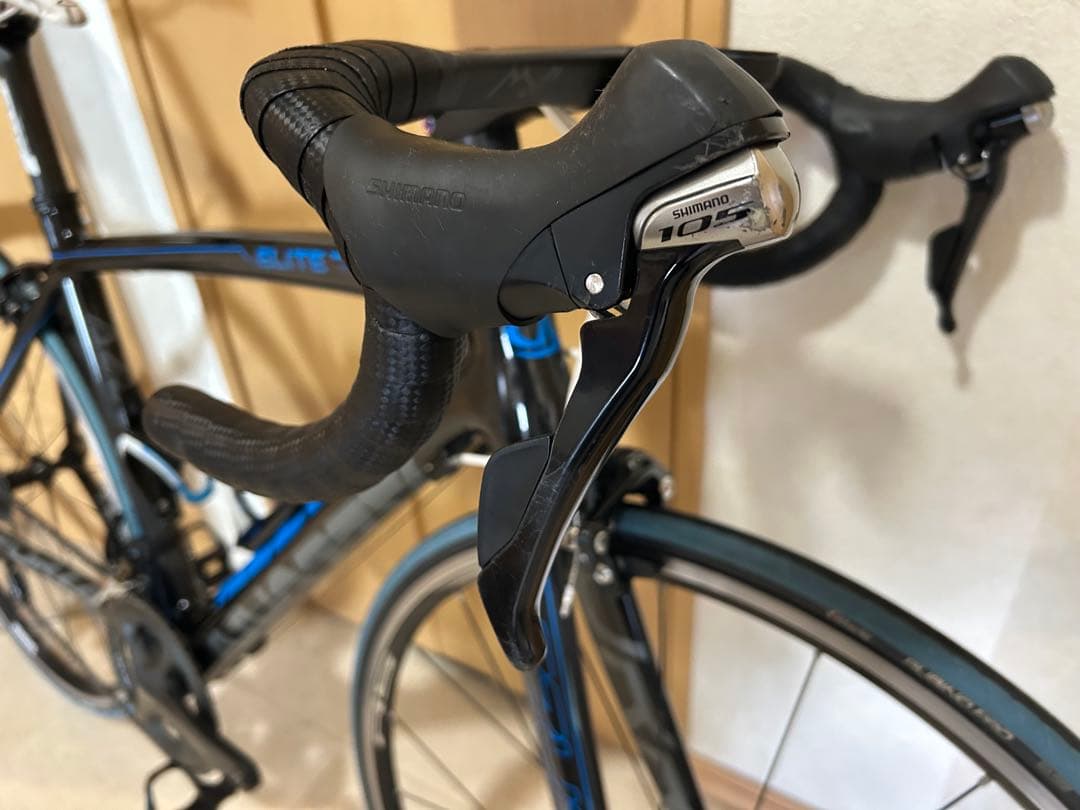 大幅最終値下げ Azzurri Forza Elite 105