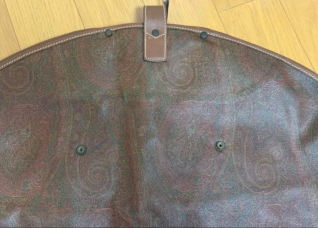 エトロ　ペイズリー柄ガーメントバッグ ブラウン