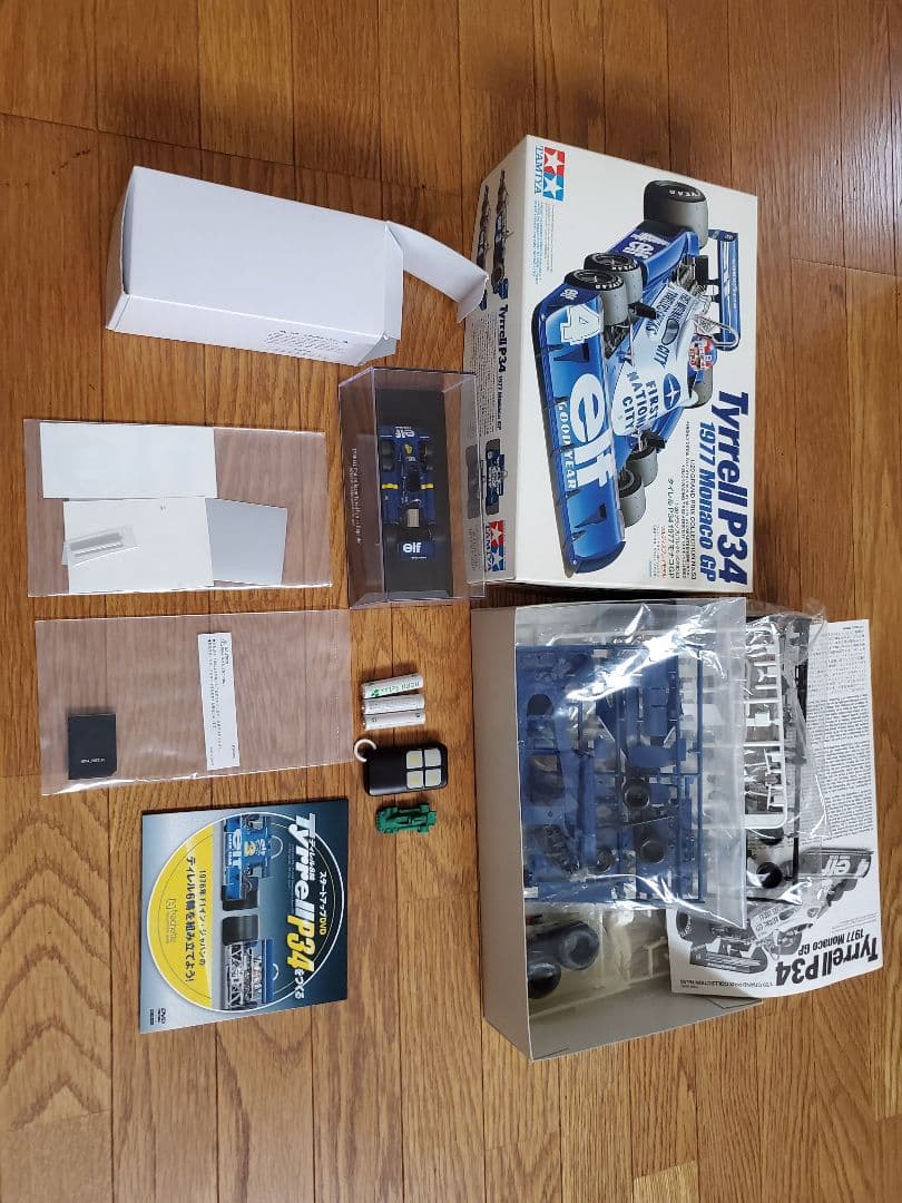 アシェット完成品　タイレル