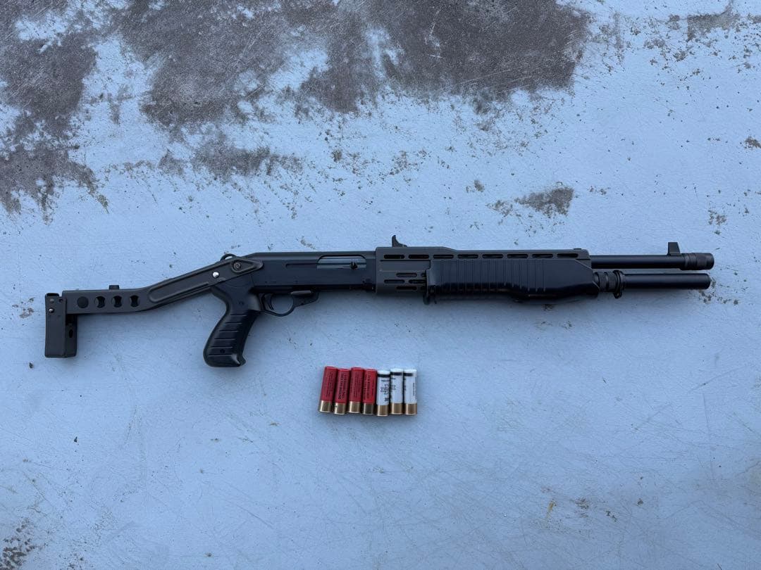 spas12 メタルストック付き　東京マルイエアーショットガン