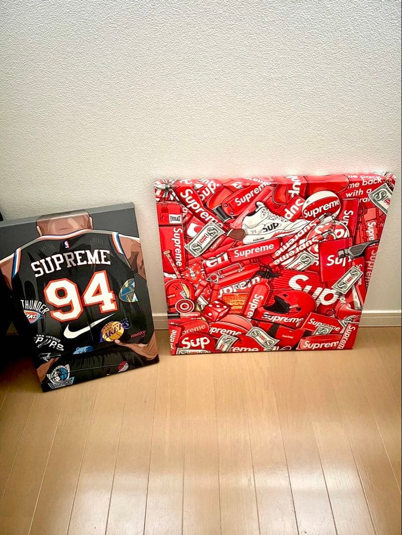 シュプリーム 絵画　アート