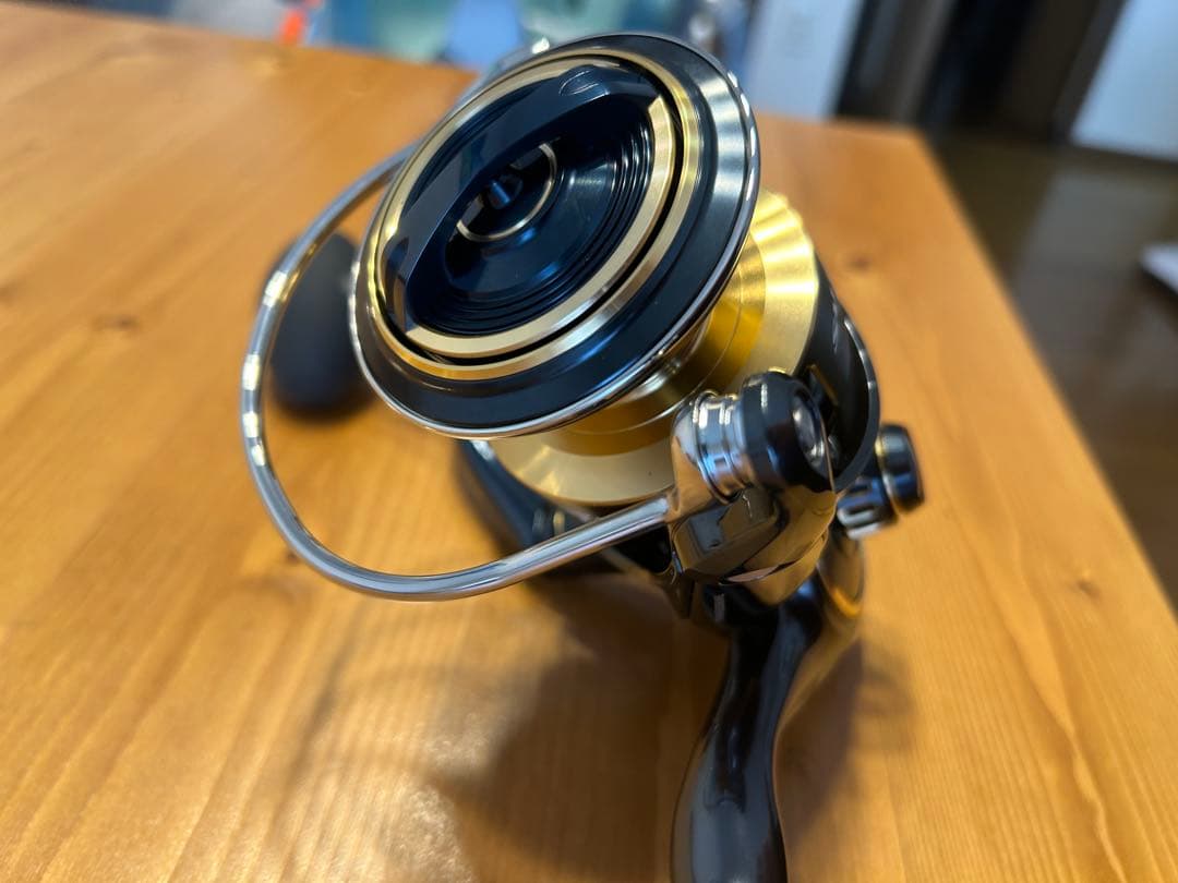 新品未使用品　25ソルティガ 14000-XH