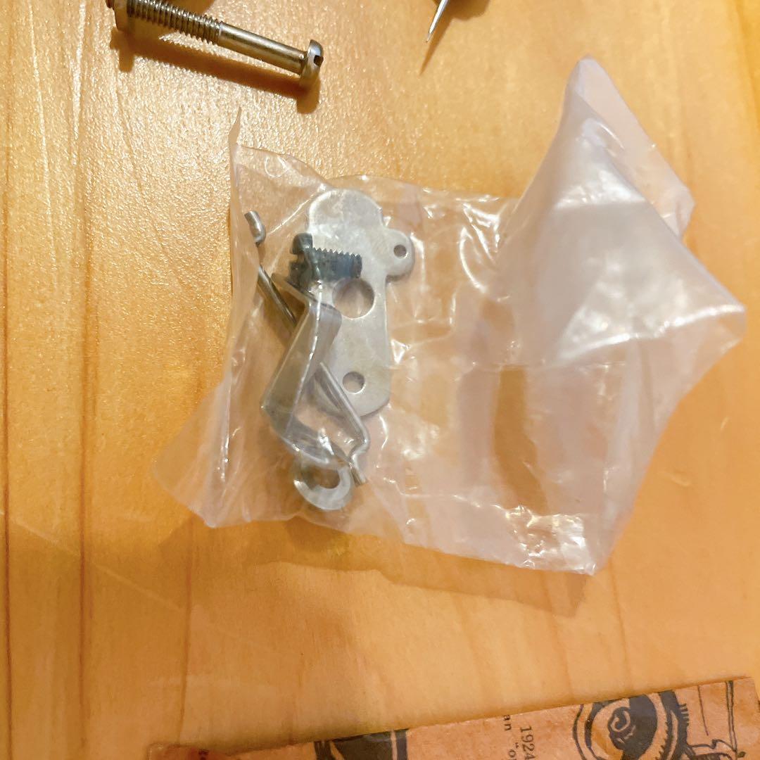 ￼模型用小型エンジン　ENYA　09エンジン　飛行機　エンジン　ラジコン　未使用