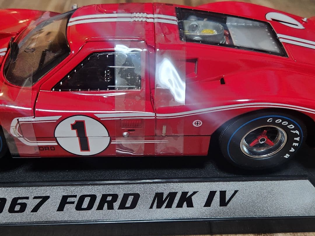1/18 フォードGT40 Mk.IV ルマン1967 ウィナー #1