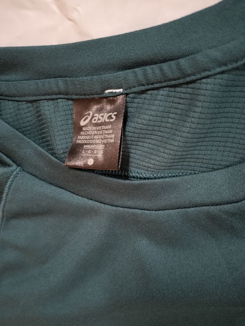 asics actibreeze ベンテッドメッシュtシャツ と7in ショーツ