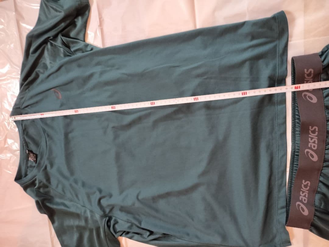 asics actibreeze ベンテッドメッシュtシャツ と7in ショーツ