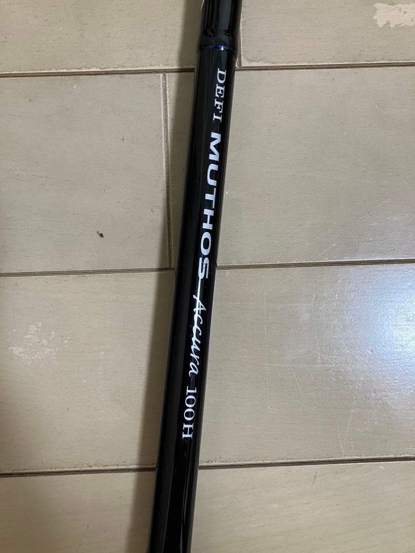 ミュートスアキュラ100H RG