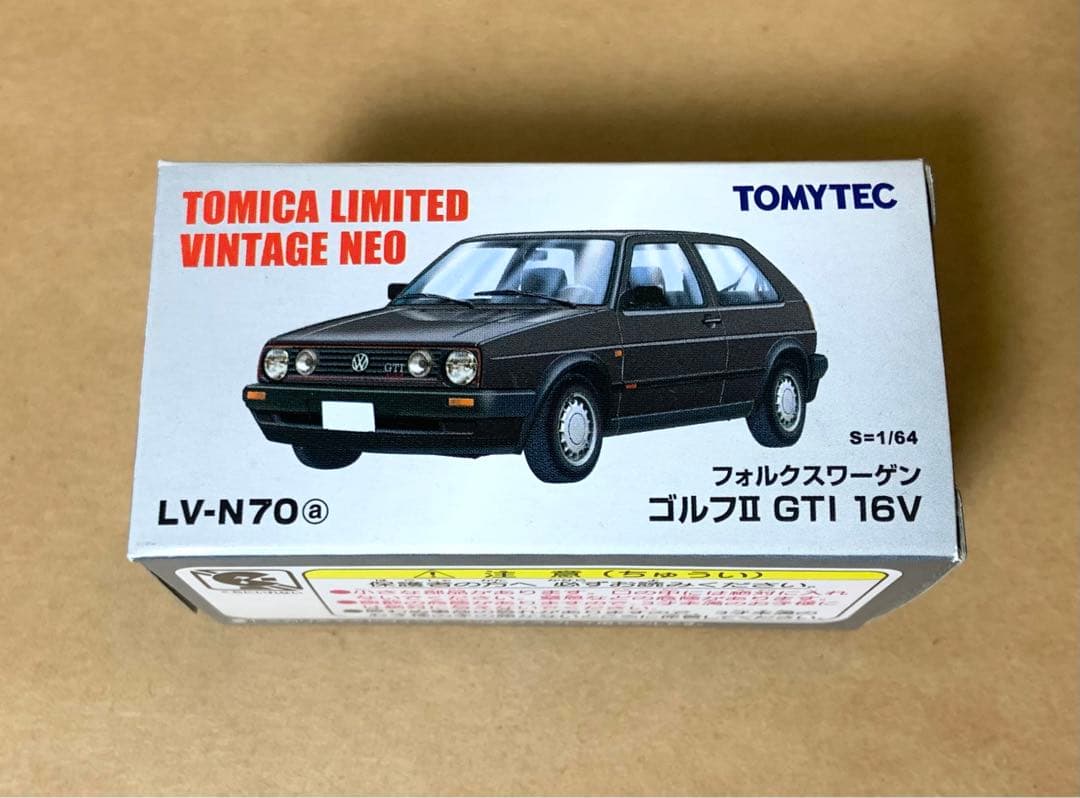 トミカ リミテッド ヴィンテージ ネオ　フォルクスワーゲン ゴルフⅡ　黒 70a