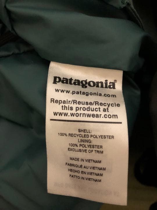 patagonia スキーウェア