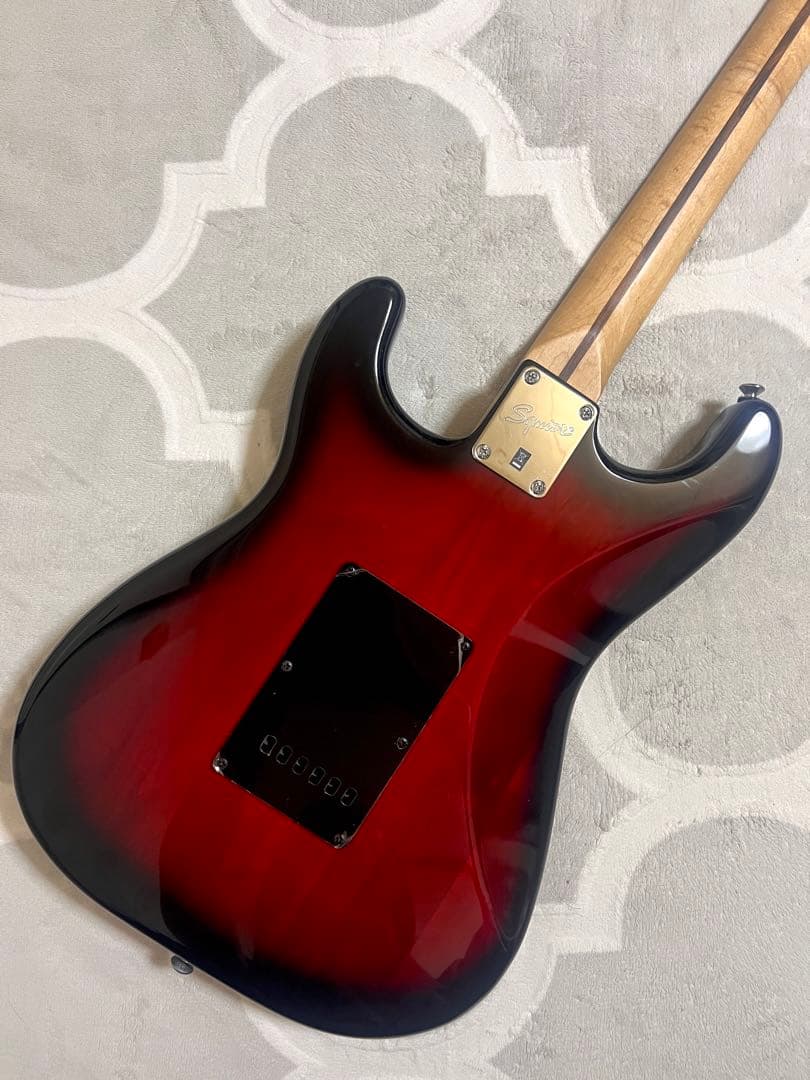 ギター Squier by Fender Stratocaster