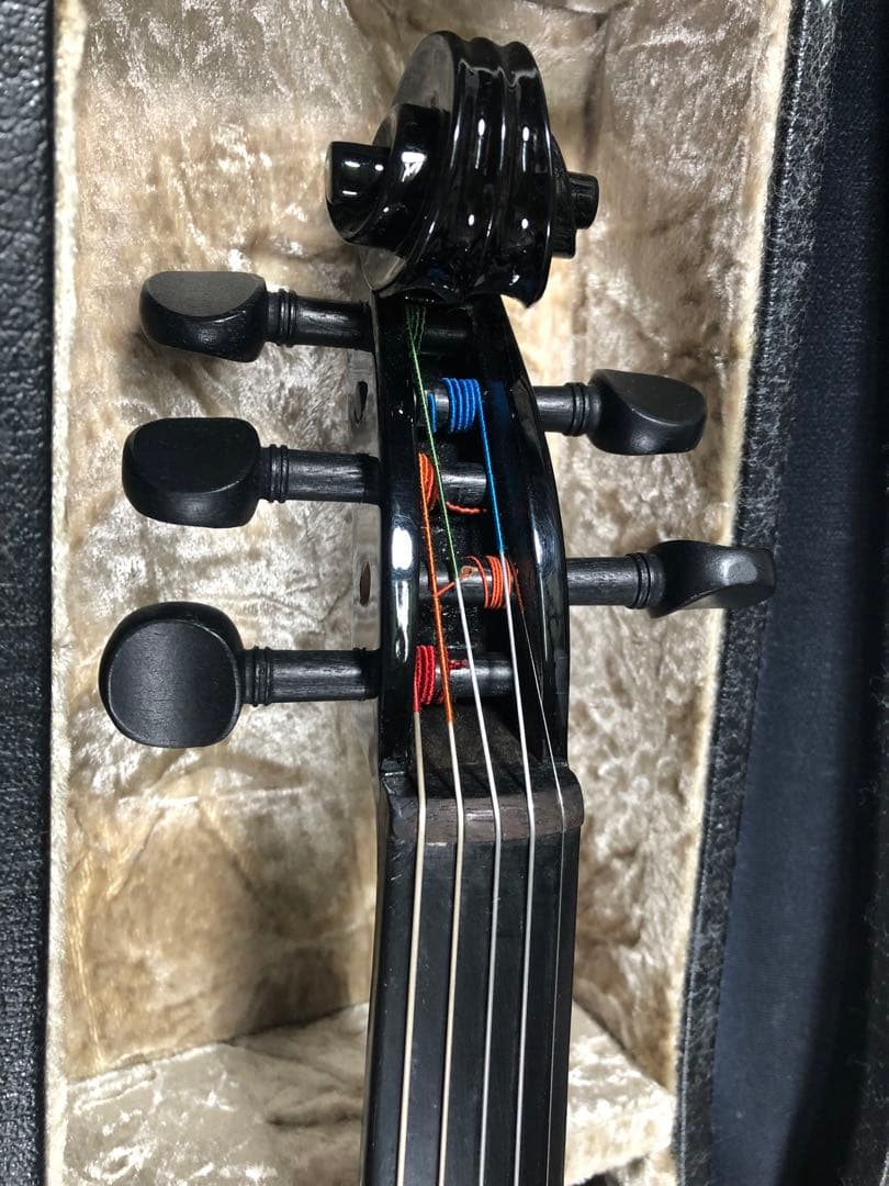 ね*こ様 5弦　エレキバイオリン　SFORZANDO 角弓付き　極美品