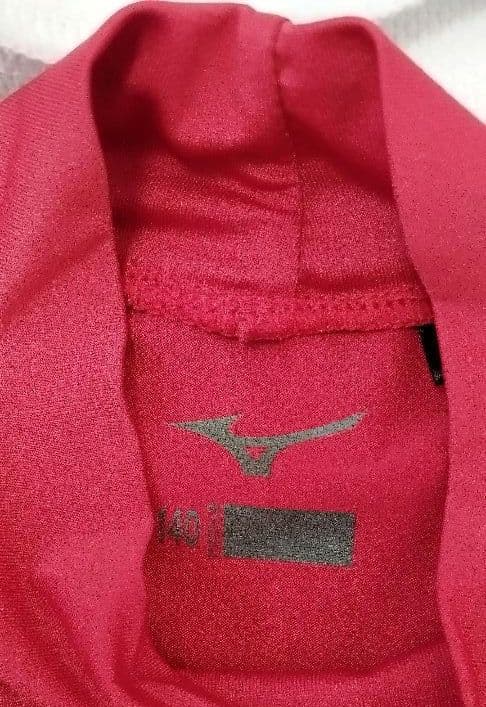 野球用ウェアセットとアクセサリー