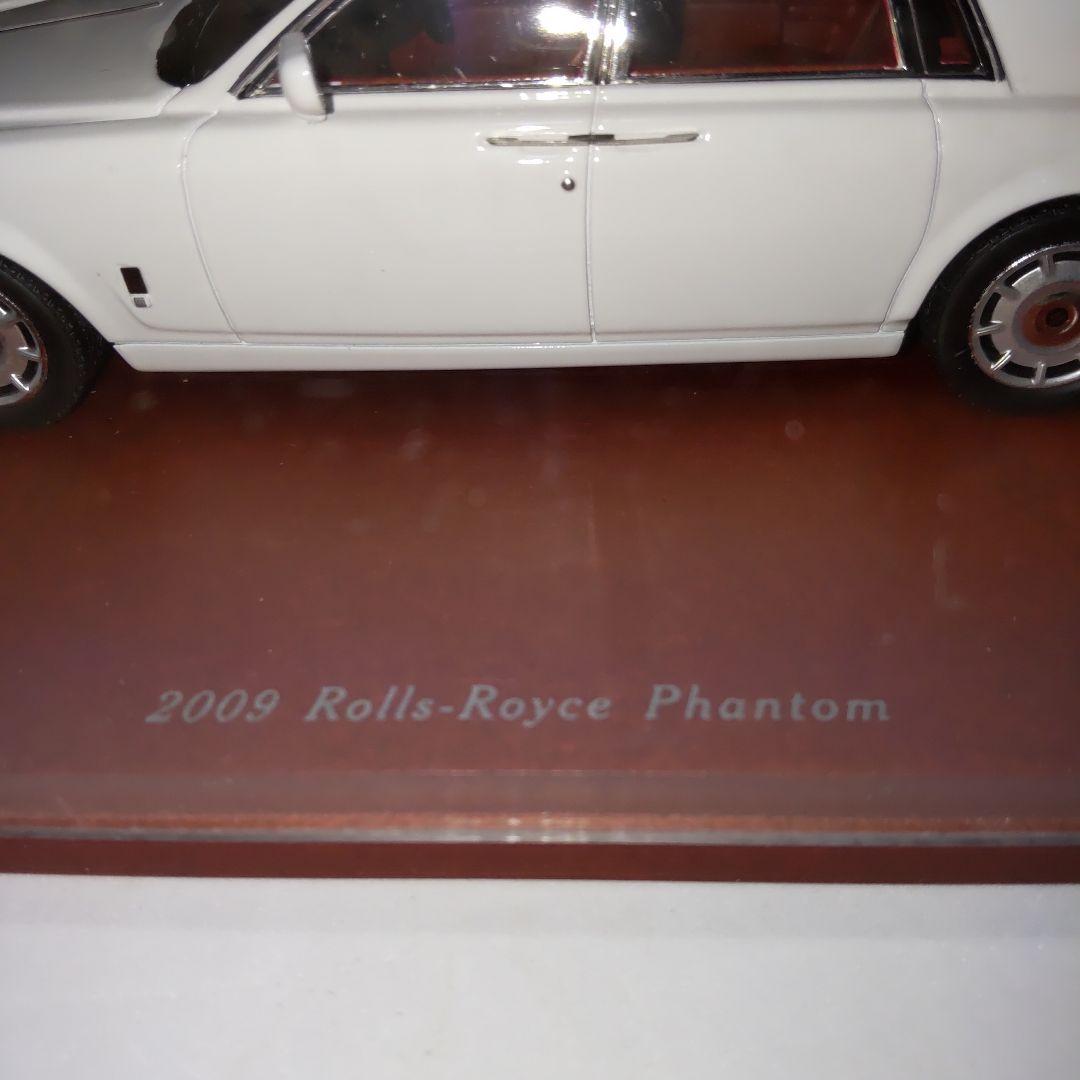 ロールスロイス ファントム 2009 イングリッシュホワイト 1/43 TSM
